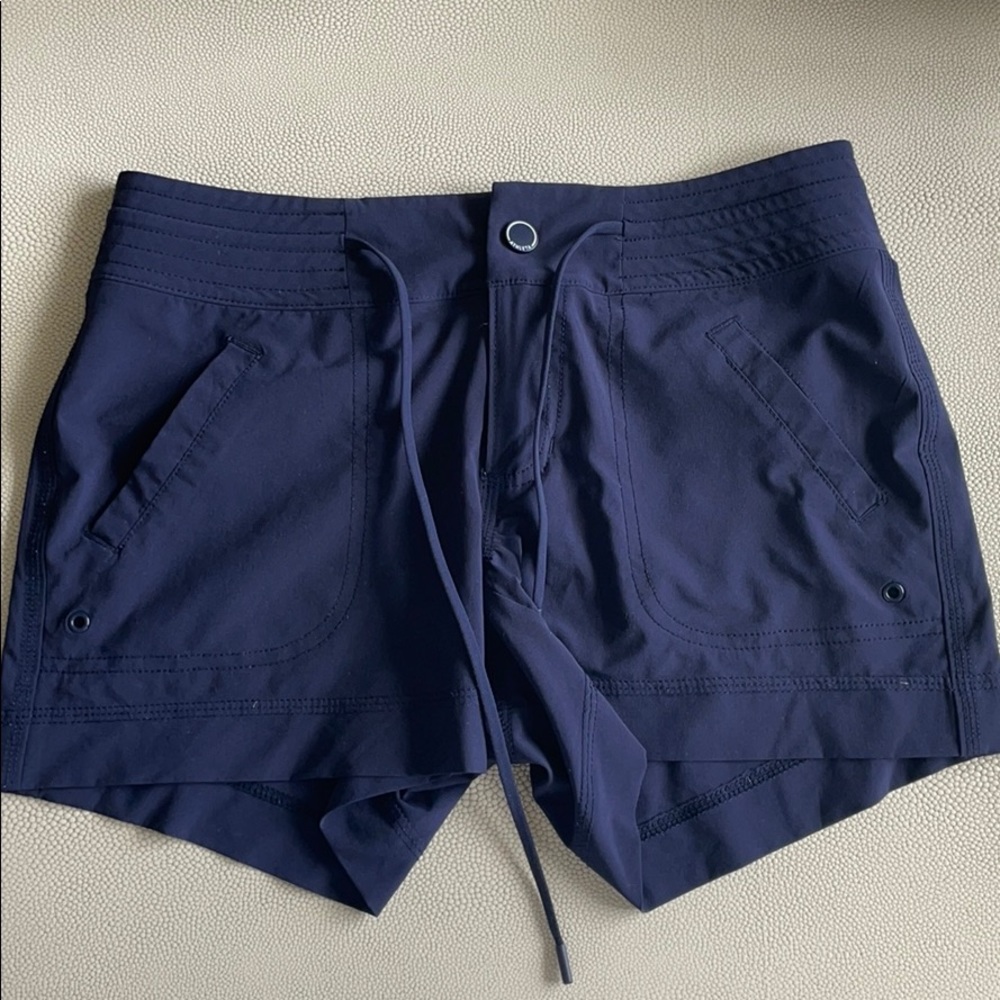 Athleta shorts worn once!